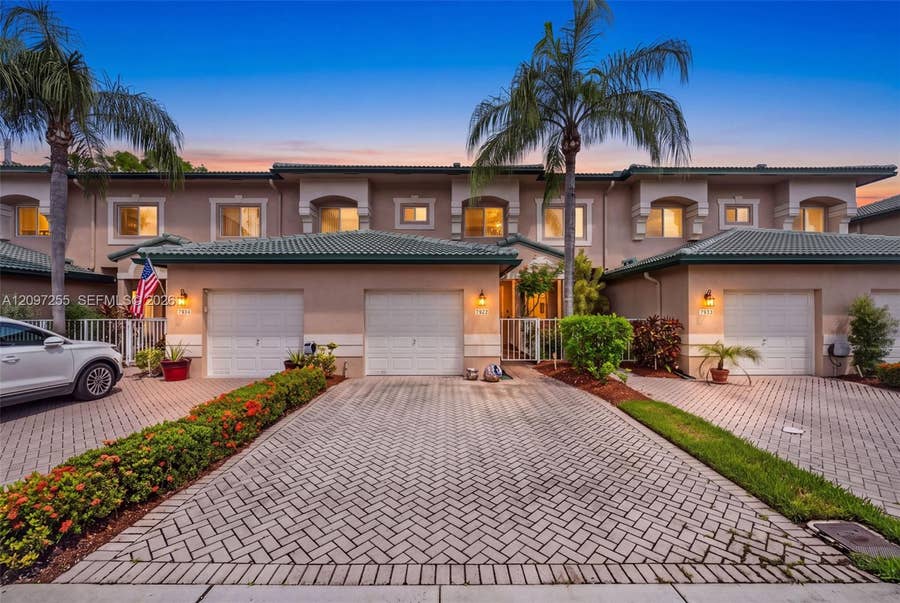 Property photo for 7932 E Exeter Boulevard E, #202, Tamarac, FL