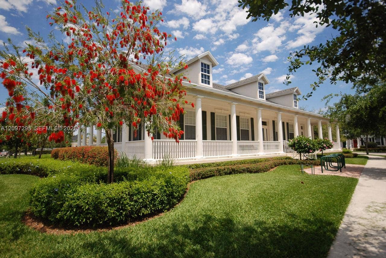 248 Honeysuckle Drive, Jupiter, FL 33458 Clubhouse