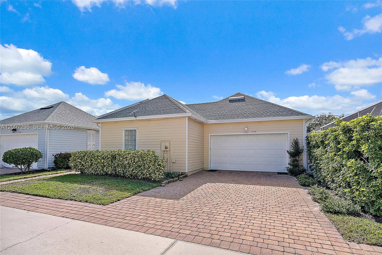 248 Honeysuckle Drive, Jupiter, FL 33458 Garage