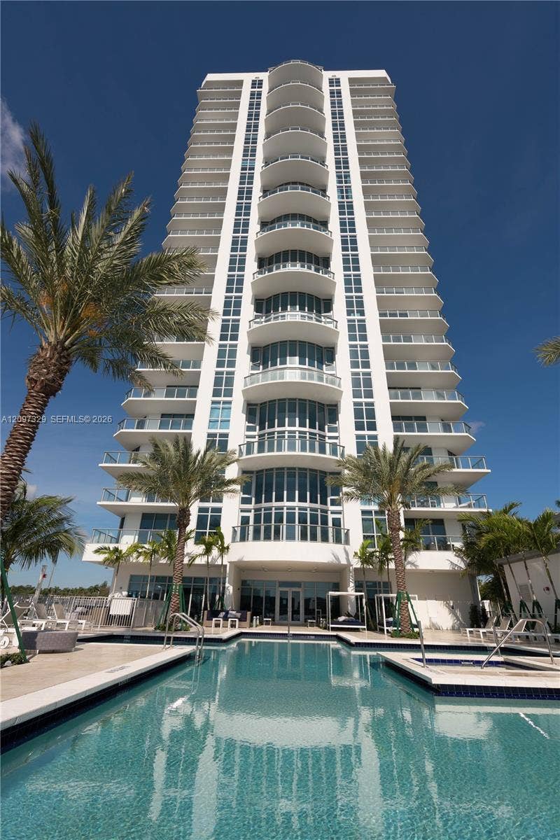 17301 Biscayne Boulevard, #901, North Miami Beach, FL 33160 Photo 30
