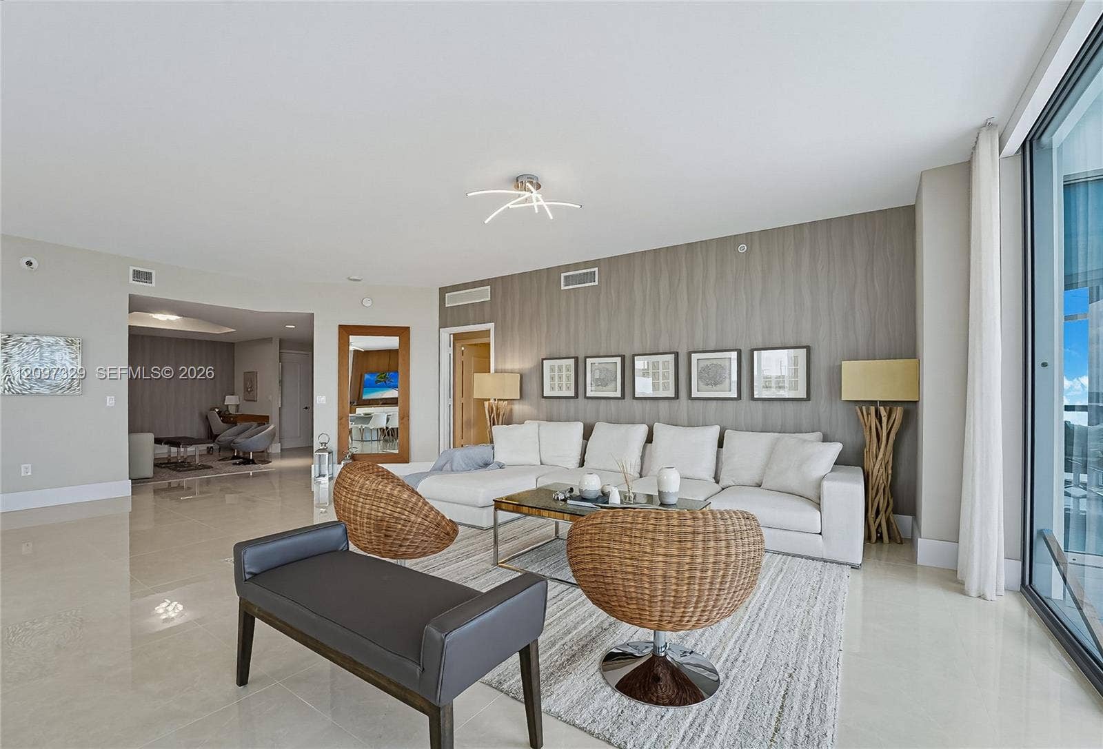 17301 Biscayne Boulevard, #901, North Miami Beach, FL 33160 Photo 7