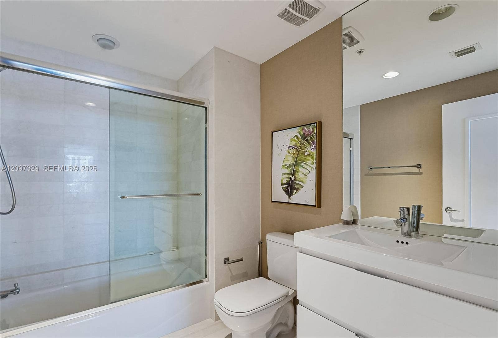 17301 Biscayne Boulevard, #901, North Miami Beach, FL 33160 Photo 22
