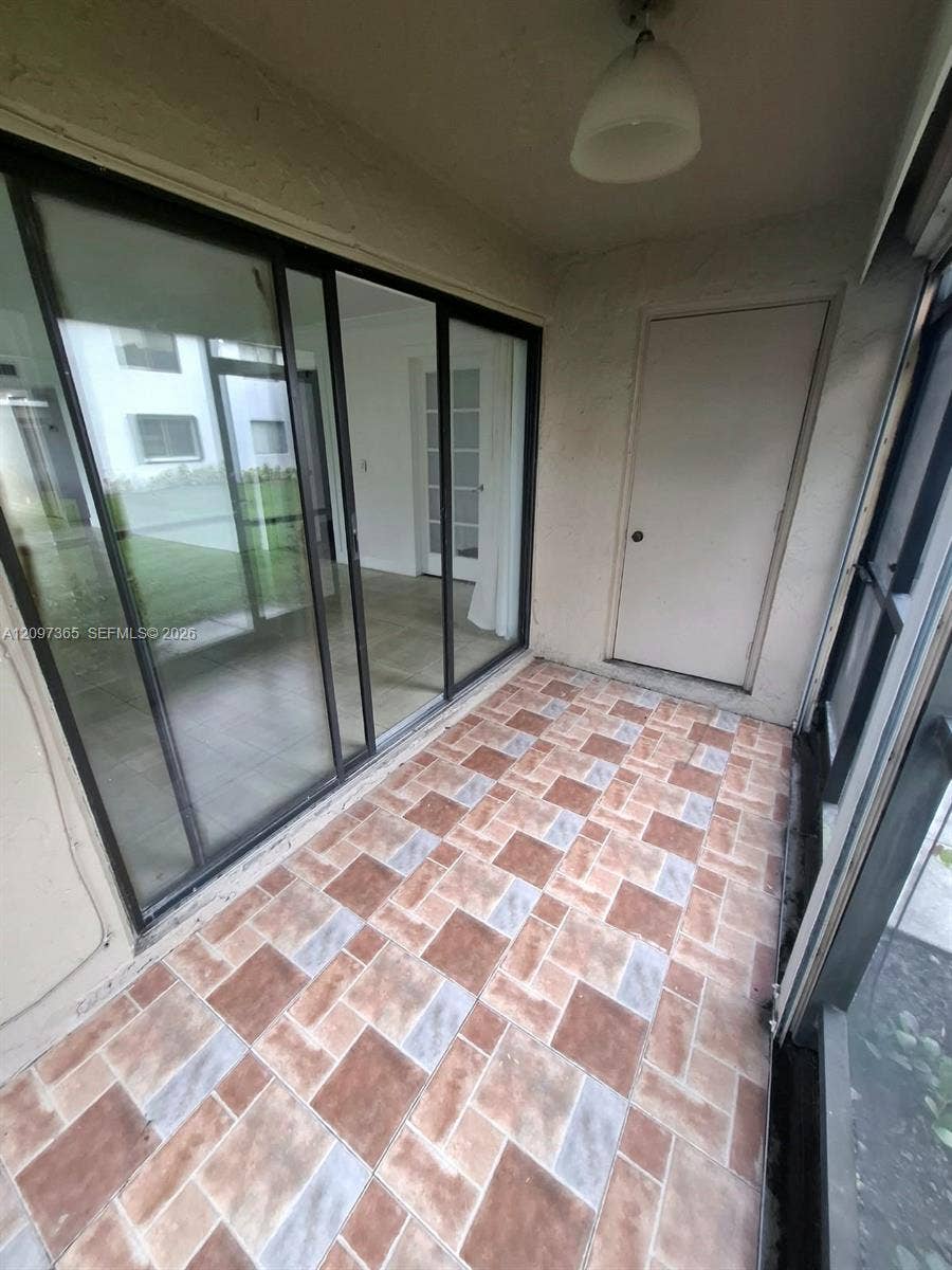 320 Racquet Club Road, #104, Weston, Weston, FL 33326 Photo 27