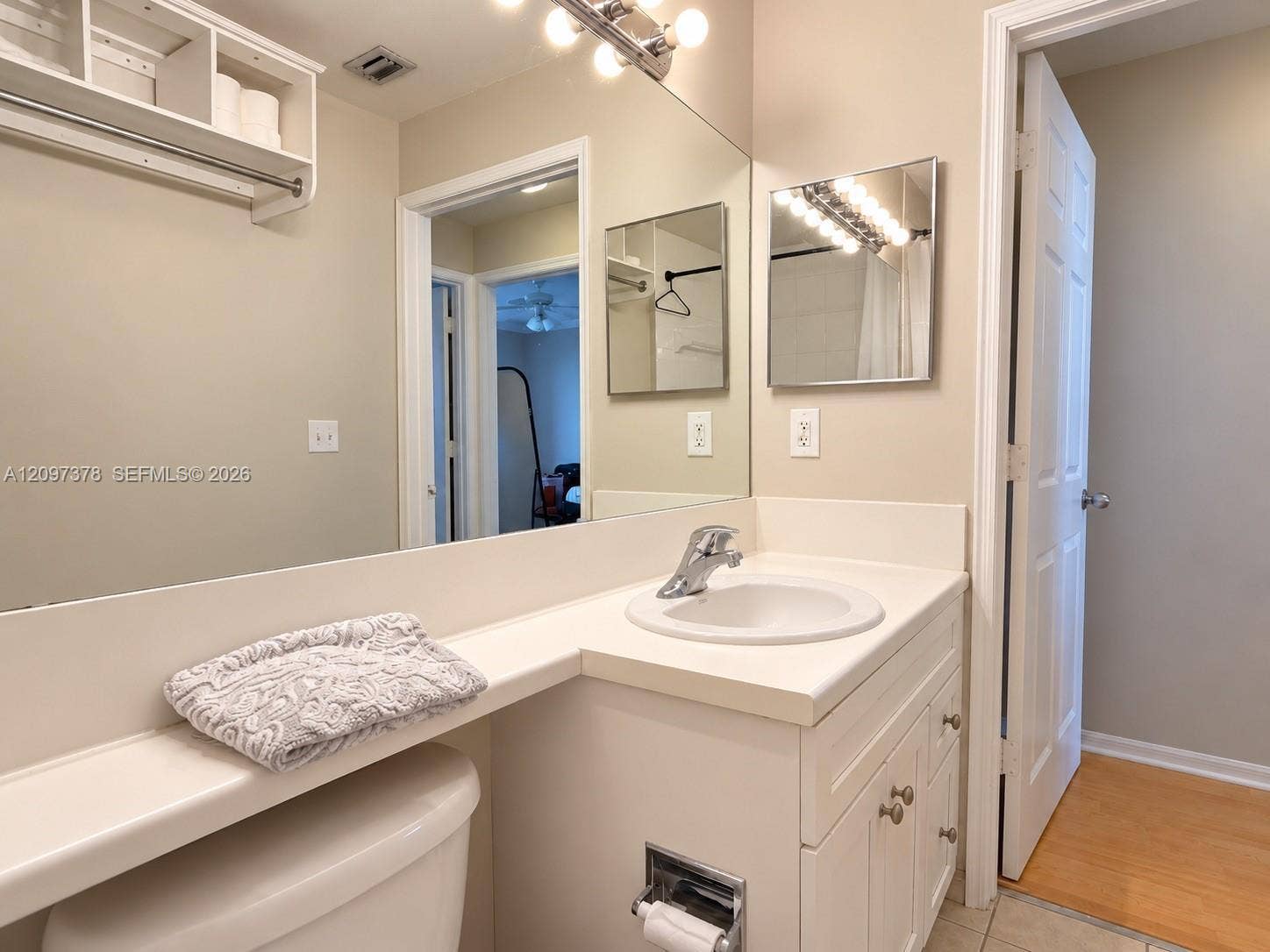 616 Clearwater Park Road, #808, West Palm Beach, FL 33401 Photo 13