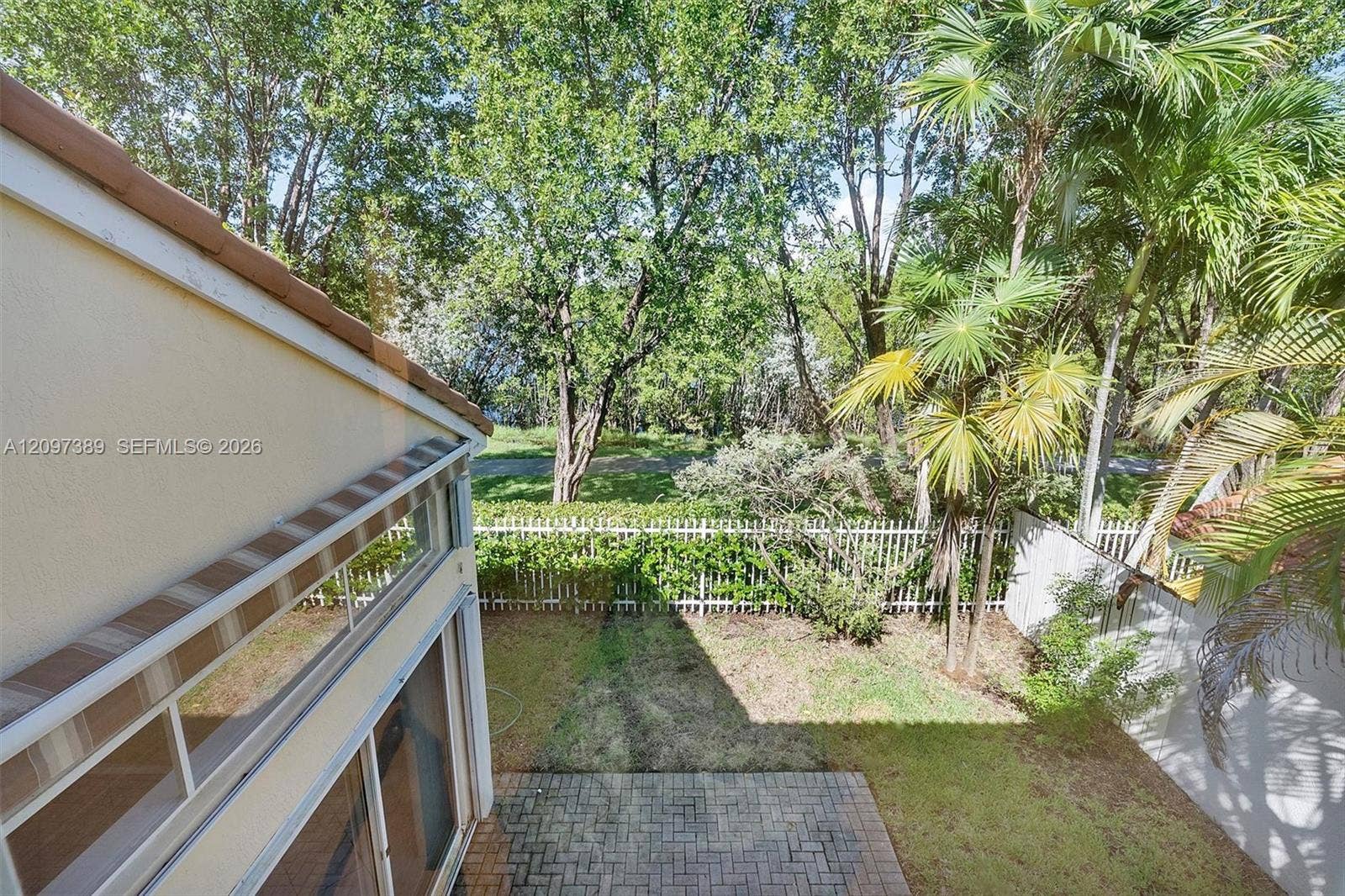 1960 Sweetbay Way, Hollywood, FL 33019 Photo 43