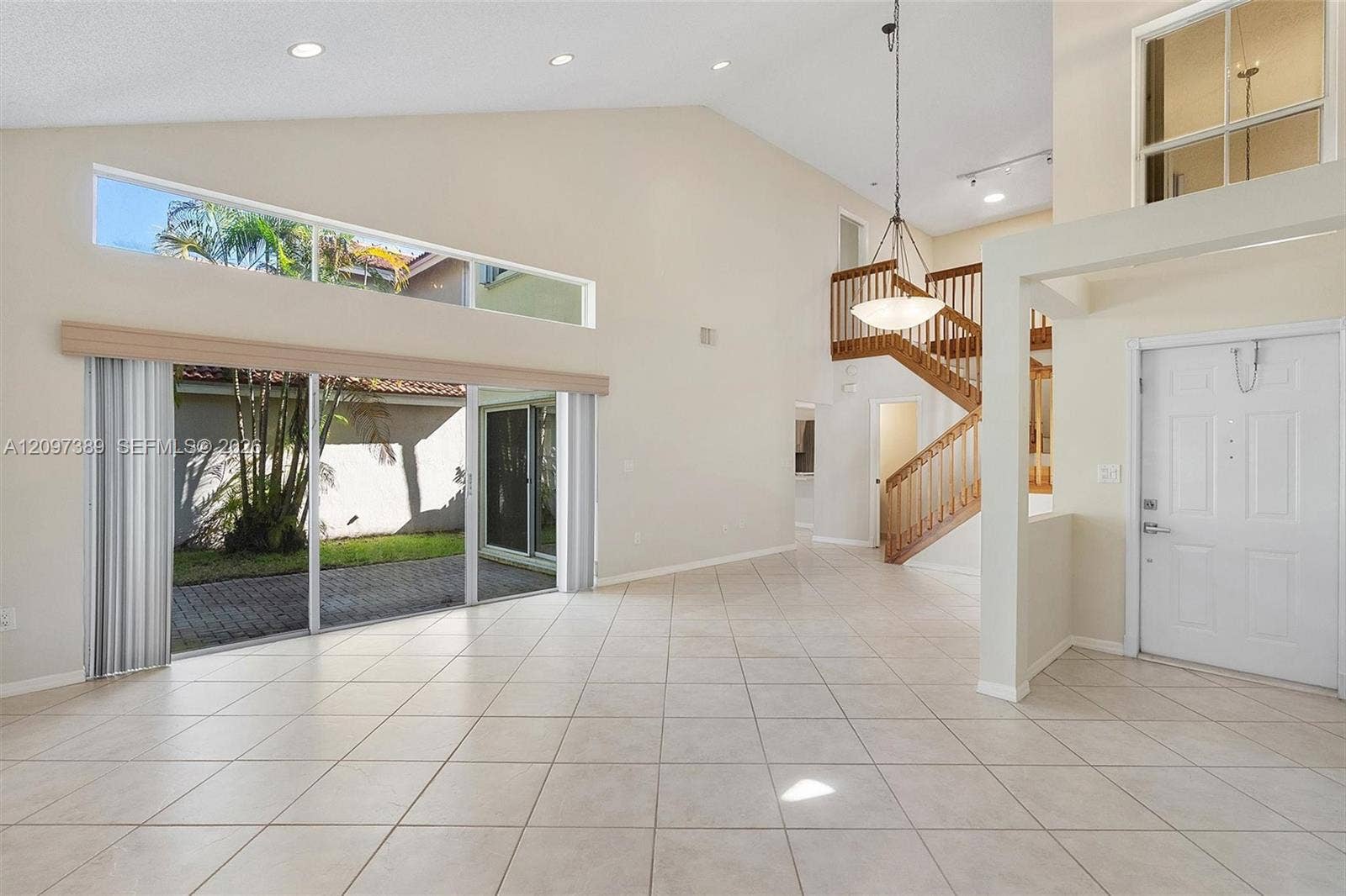 1960 Sweetbay Way, Hollywood, FL 33019 Photo 9
