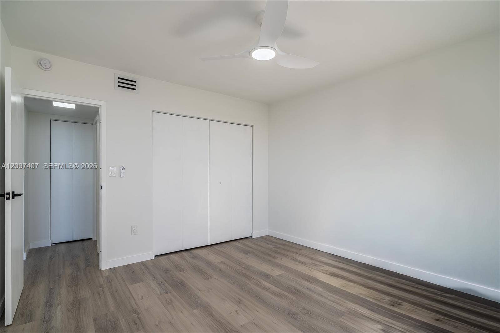 3675 N Country Club Drive, #1906, Aventura, FL 33180 Photo 35