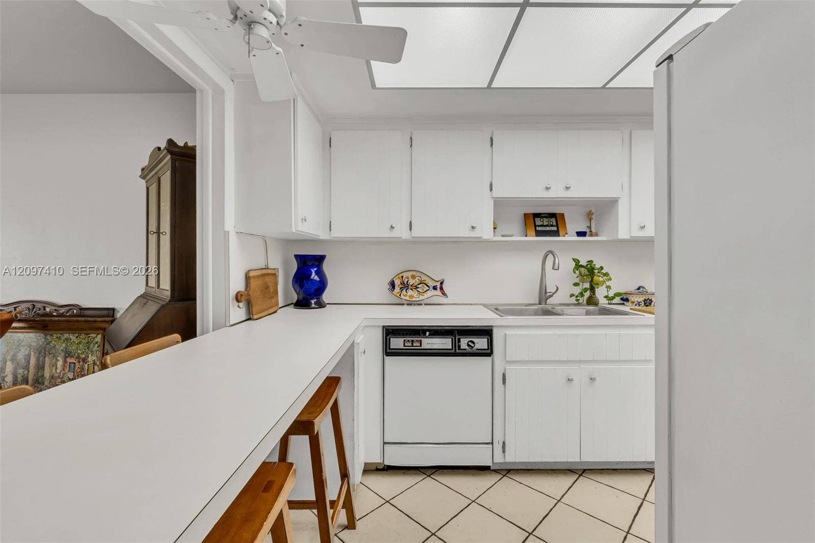 18958 Bobolink Drive, Hialeah, FL 33015 Photo 14