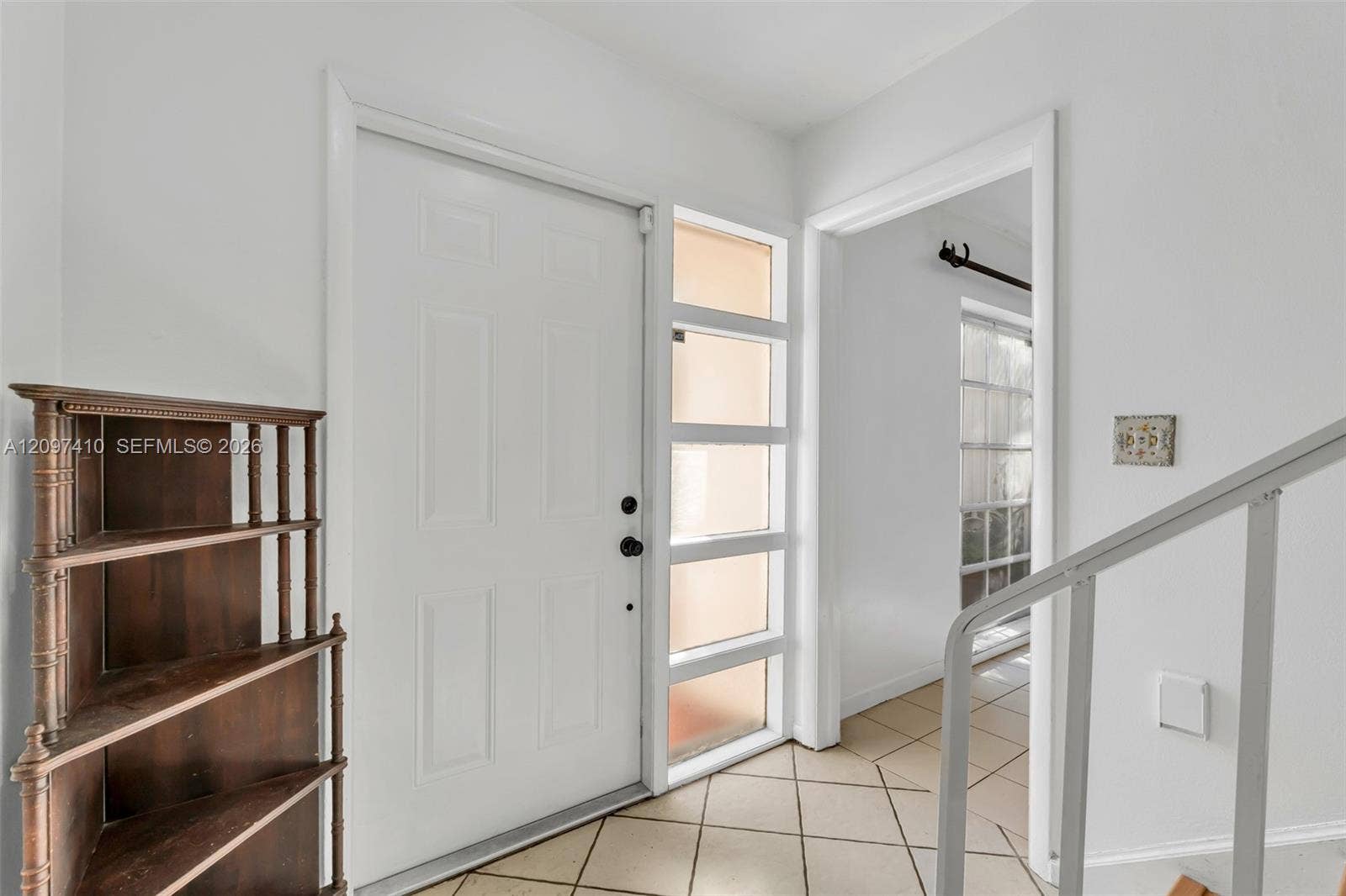 18958 Bobolink Drive, Hialeah, FL 33015 Photo 6