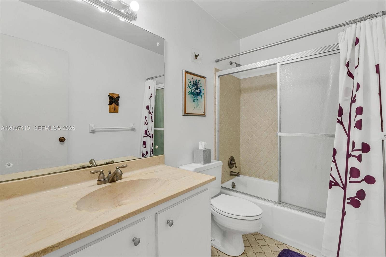 18958 Bobolink Drive, Hialeah, FL 33015 Photo 38