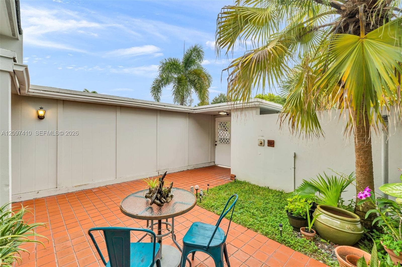 18958 Bobolink Drive, Hialeah, FL 33015 Photo 5