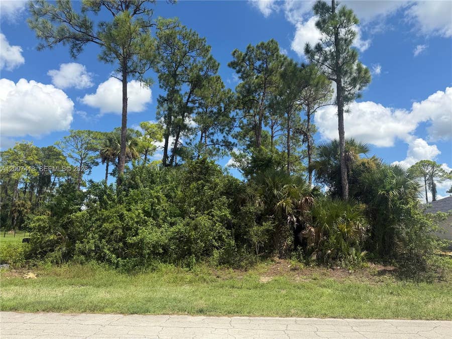 Property photo for 5018 N Rosebud Circle, Labelle, FL