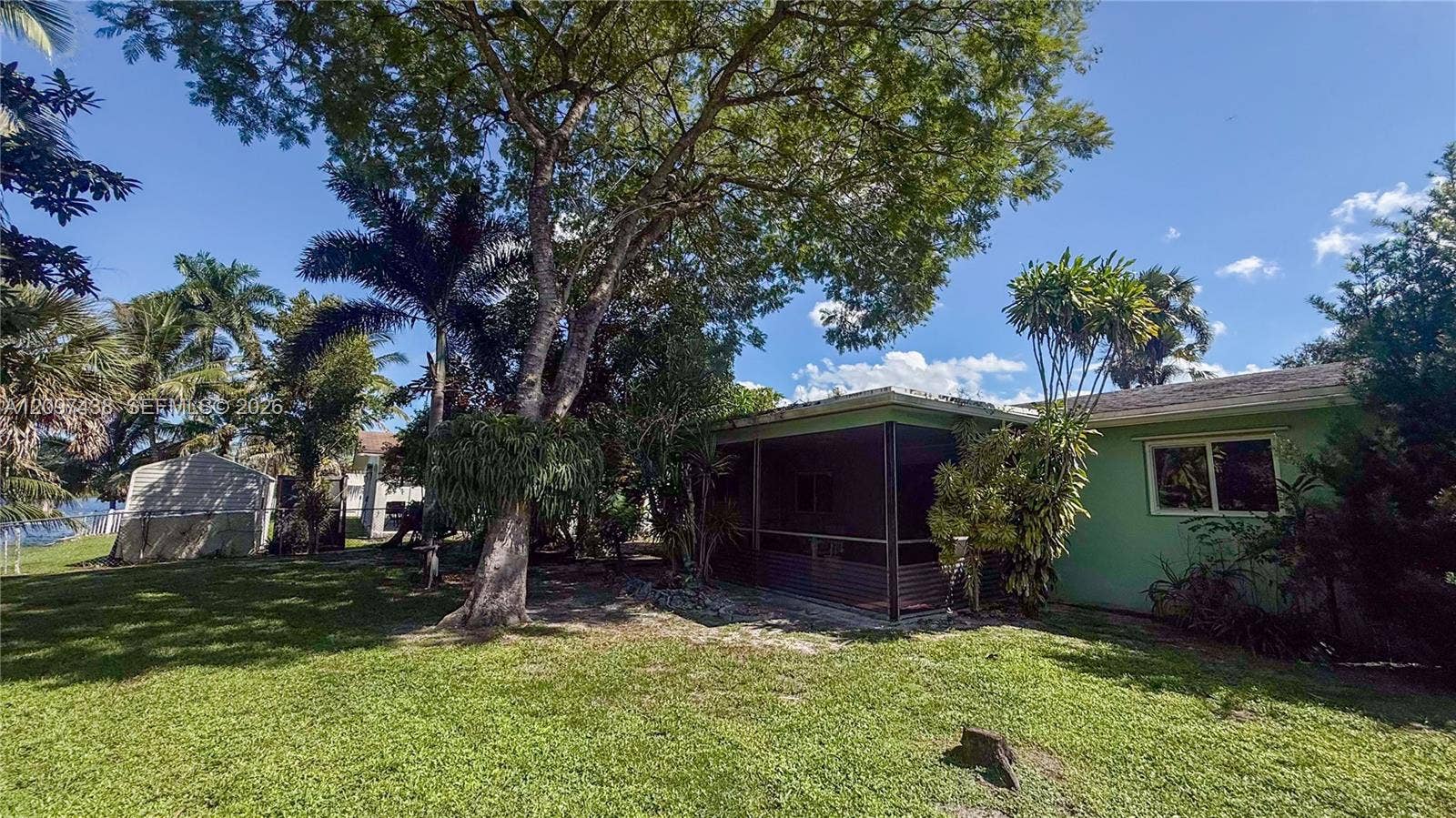 1010 NW 93rd Terrace, Pembroke Pines, FL 33024 Photo 17
