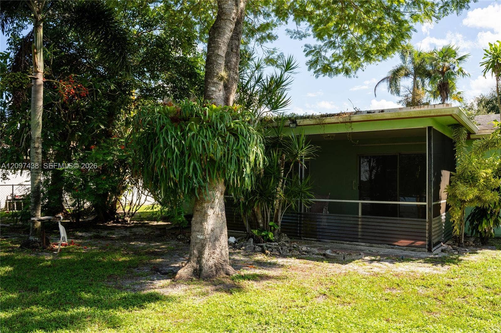 1010 NW 93rd Terrace, Pembroke Pines, FL 33024 Photo 18