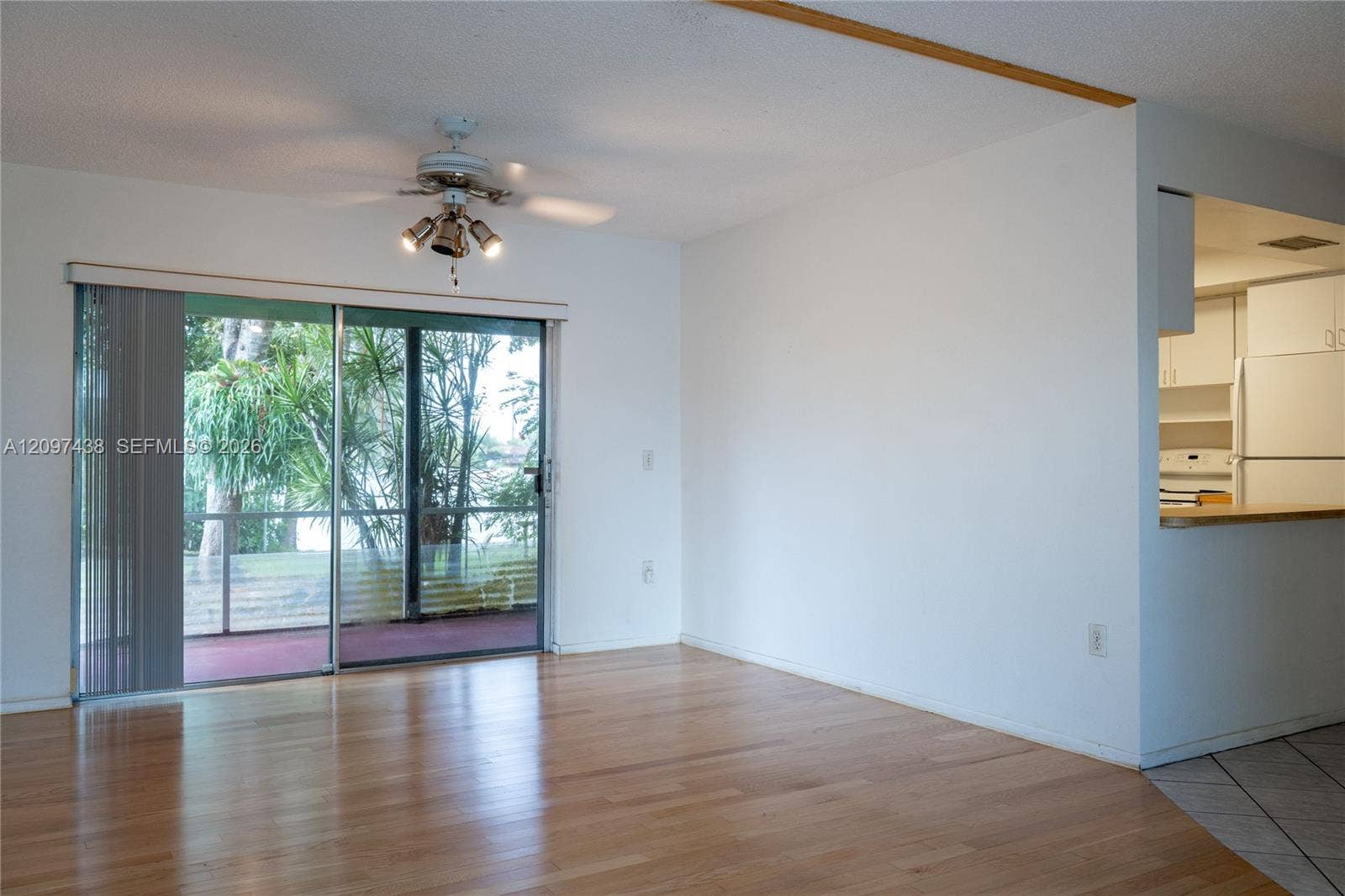 1010 NW 93rd Terrace, Pembroke Pines, FL 33024 Photo 10