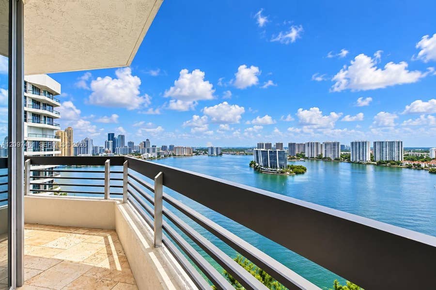 Property photo for 19101 NE 36th Court, #2705, Aventura, FL