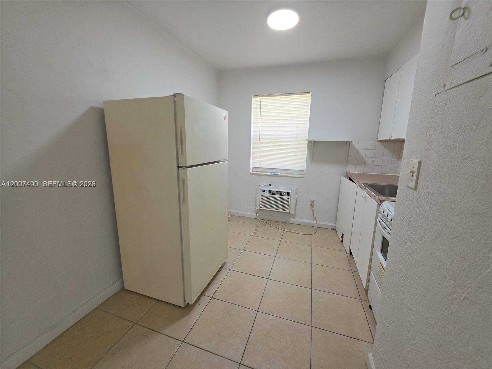 716 NE 8th Street, #2, Hallandale Beach, Hallandale Beach, FL 33009 Photo 4