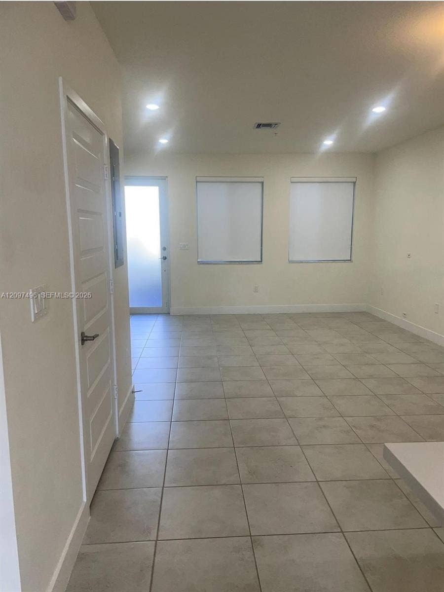 6455 NW 103rd Place, #106, Doral, FL 33178 Photo 6
