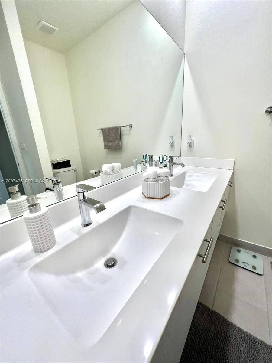 6455 NW 103rd Place, #106, Doral, FL 33178 Photo 14