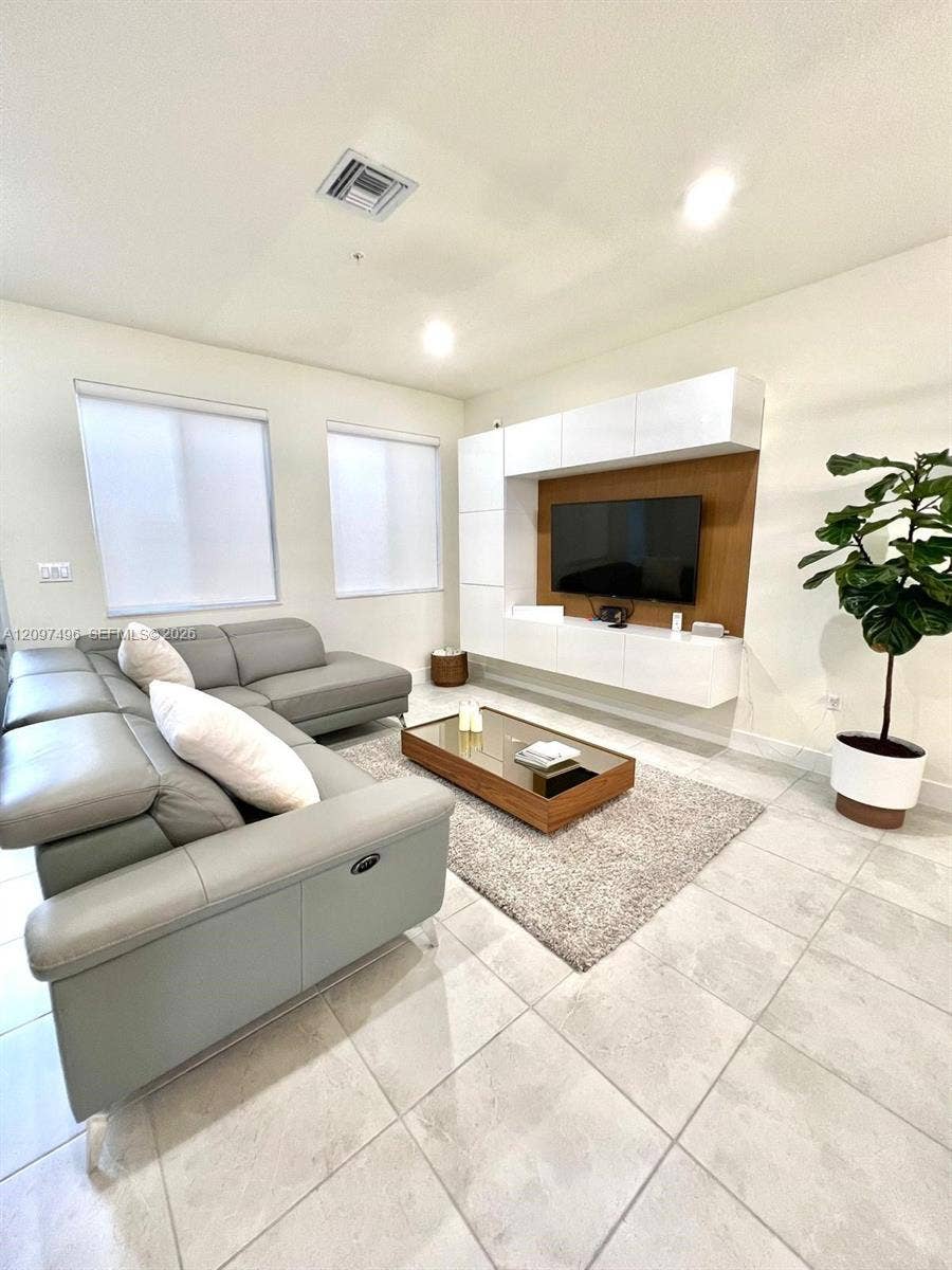 6455 NW 103rd Place, #106, Doral, FL 33178 Photo 12