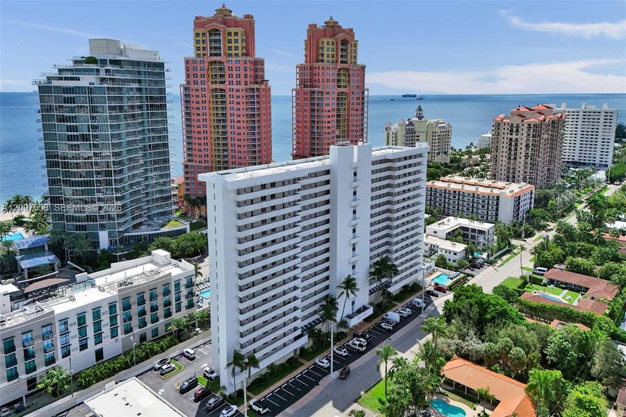 Property photo for 2200 NE 33rd Avenue, #3D, Fort Lauderdale, FL