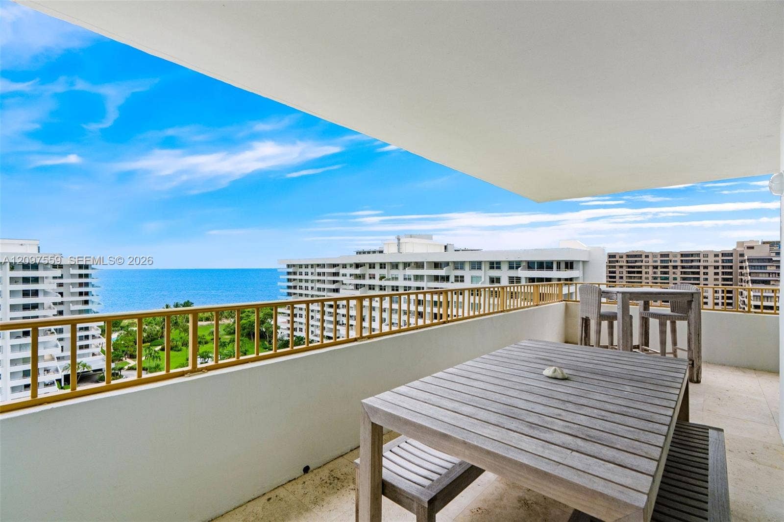 155 Ocean Lane Drive, #1215, Key Biscayne, FL 33149 Photo 3