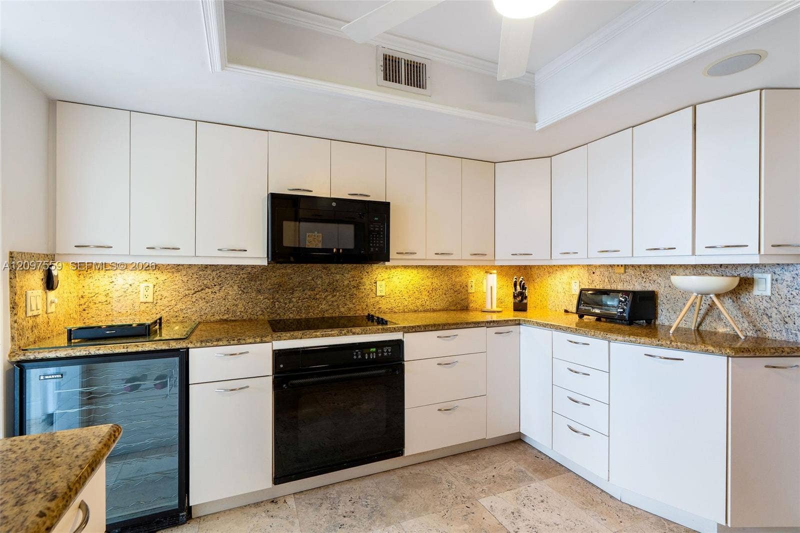155 Ocean Lane Drive, #1215, Key Biscayne, FL 33149 Photo 13