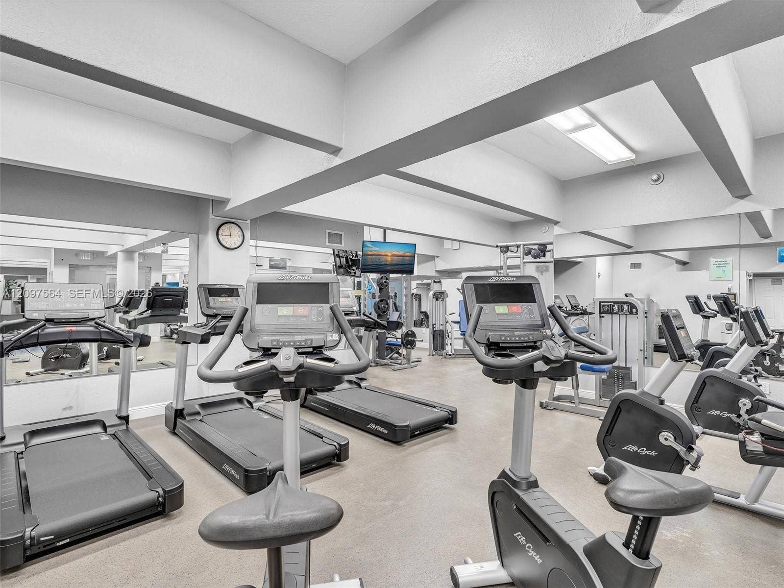 1904 S Ocean Drive, #905, Hallandale Beach, FL 33009 1904 S Ocean Dr 33009