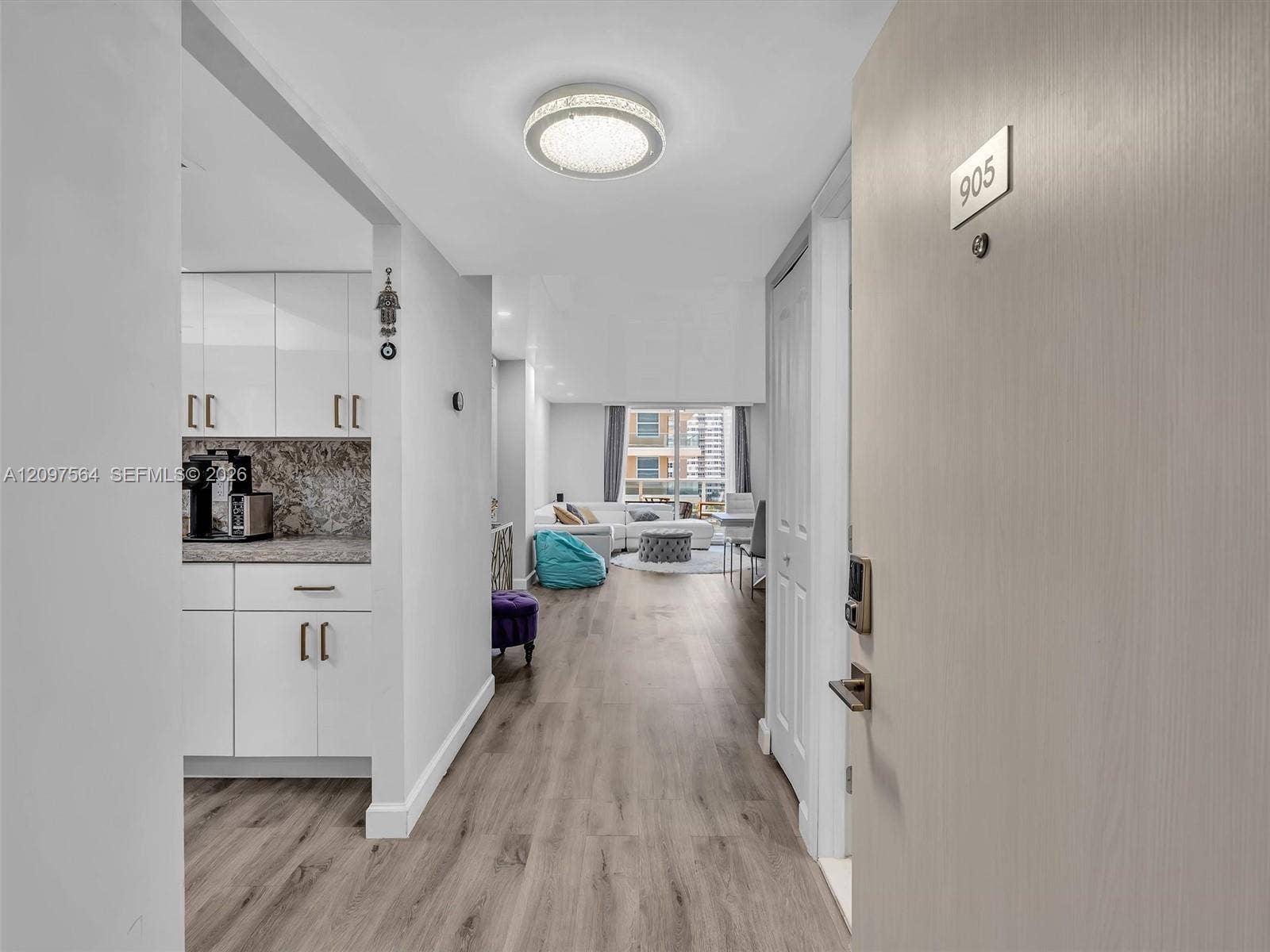 1904 S Ocean Drive, #905, Hallandale Beach, FL 33009 La Mer condo 1904 S Ocean Dr
