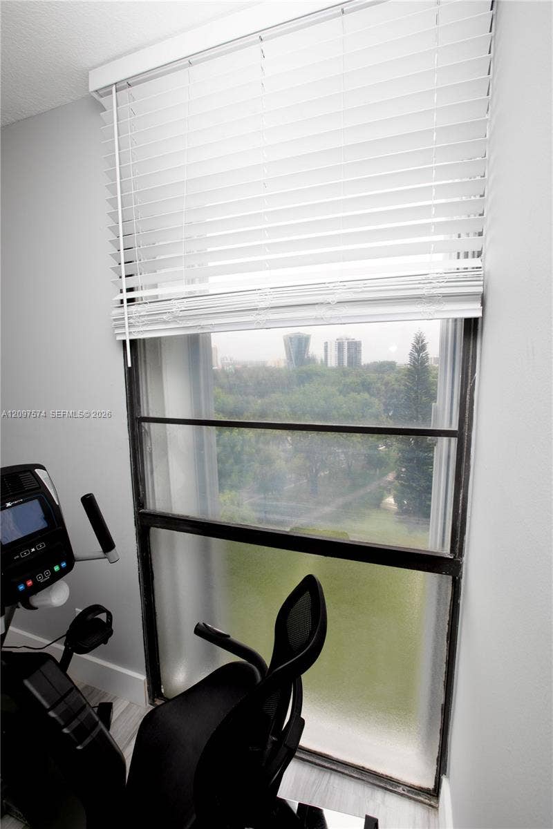20500 W Country Club Drive, #714, Aventura, FL 33180 Photo 31