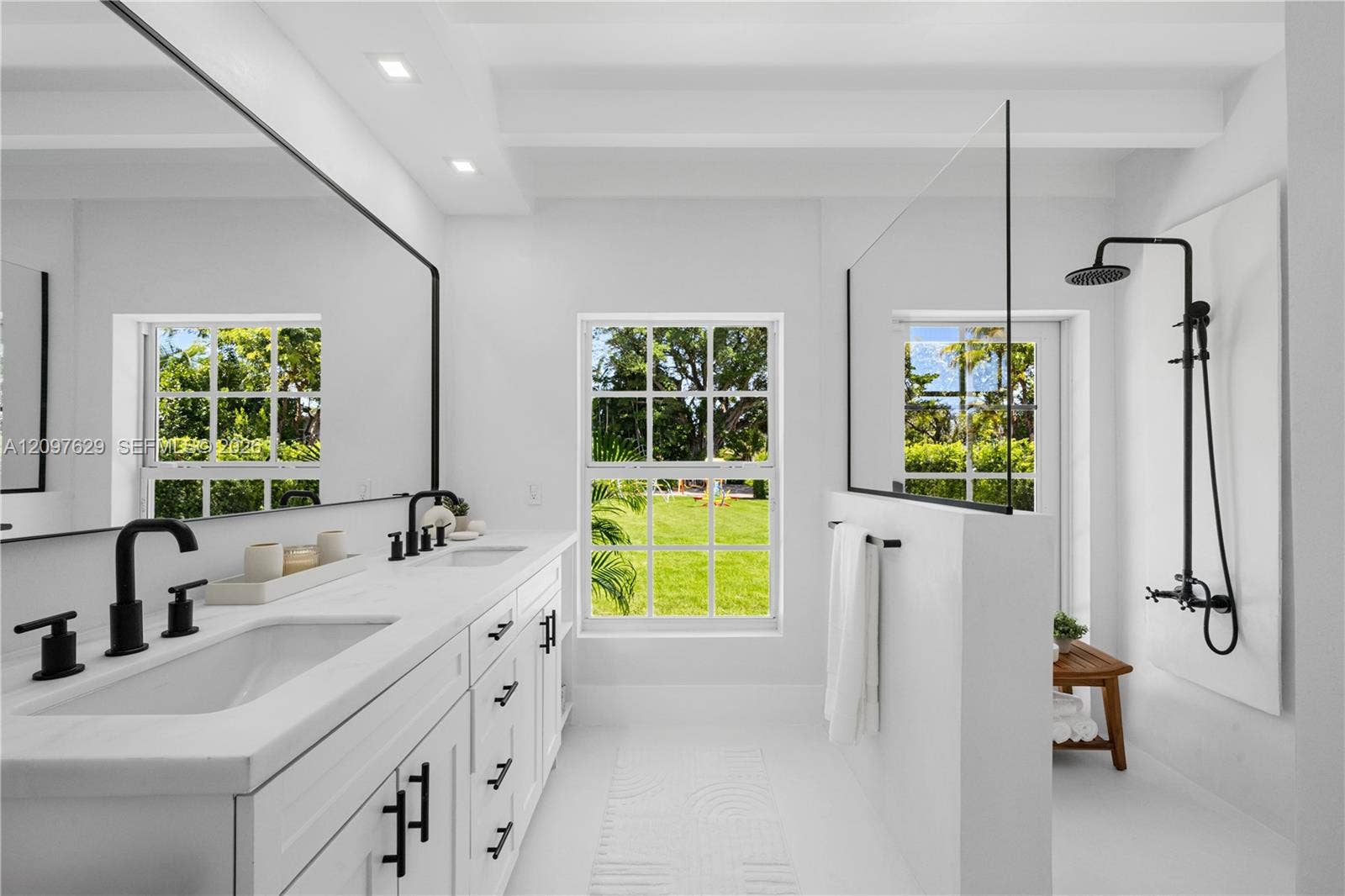 4700 Lake Road, Miami, FL 33137 Photo 34