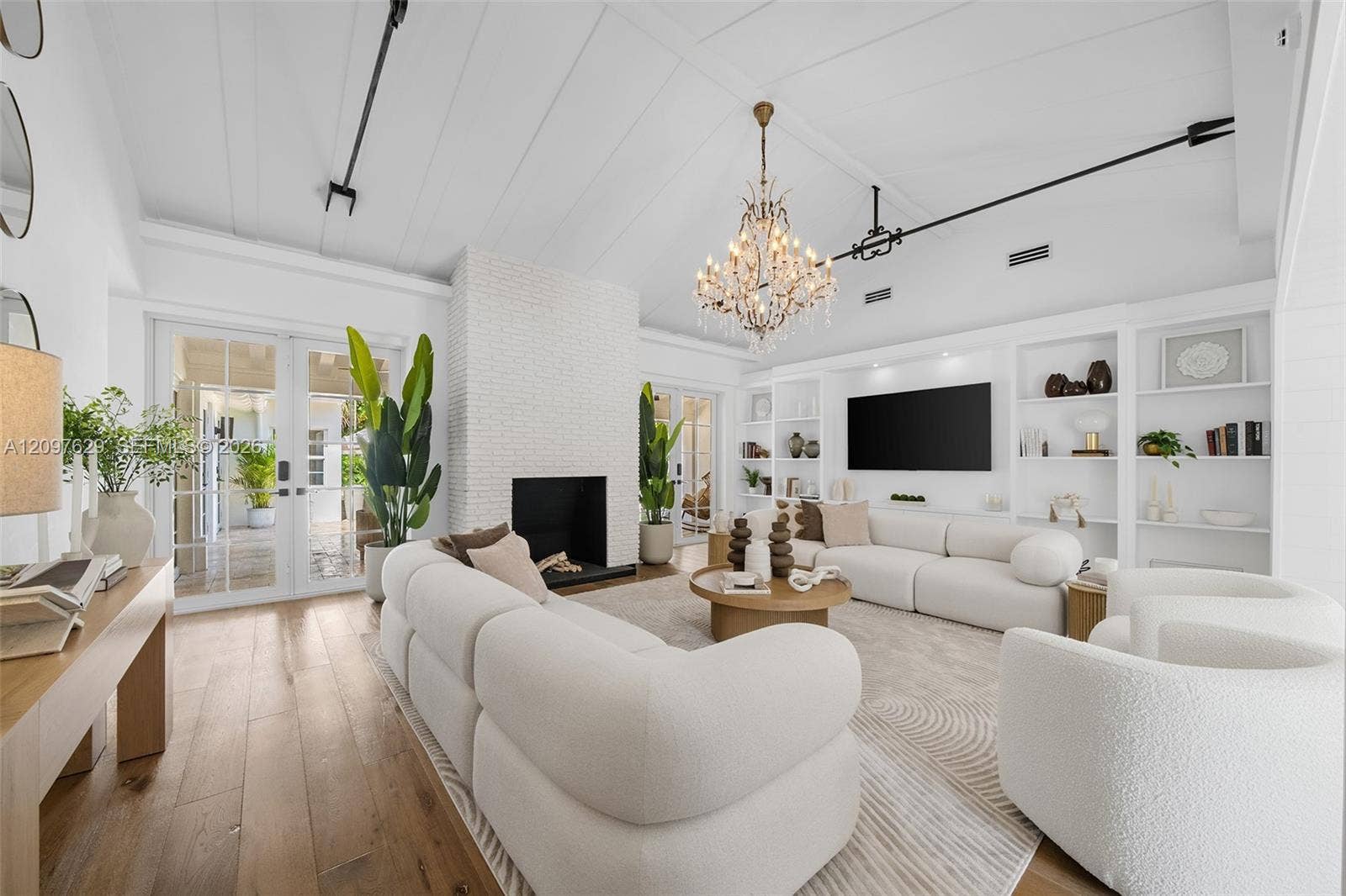 4700 Lake Road, Miami, FL 33137 Photo 13