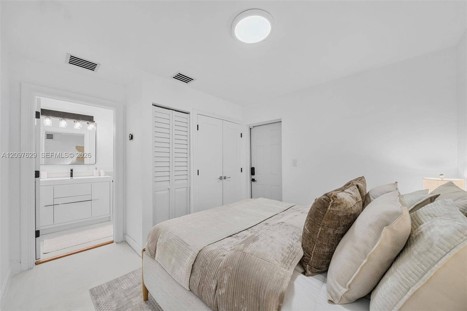 4700 Lake Road, Miami, FL 33137 Guest House Bedroom