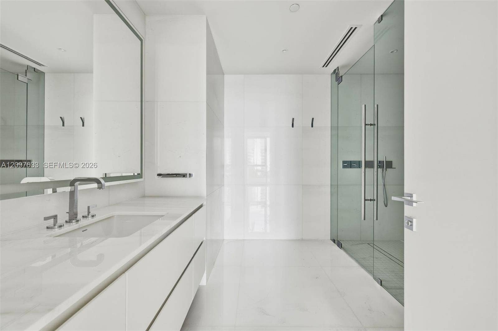 300 Biscayne Boulevard Way, #1709W, Miami, FL 33131 Photo 23