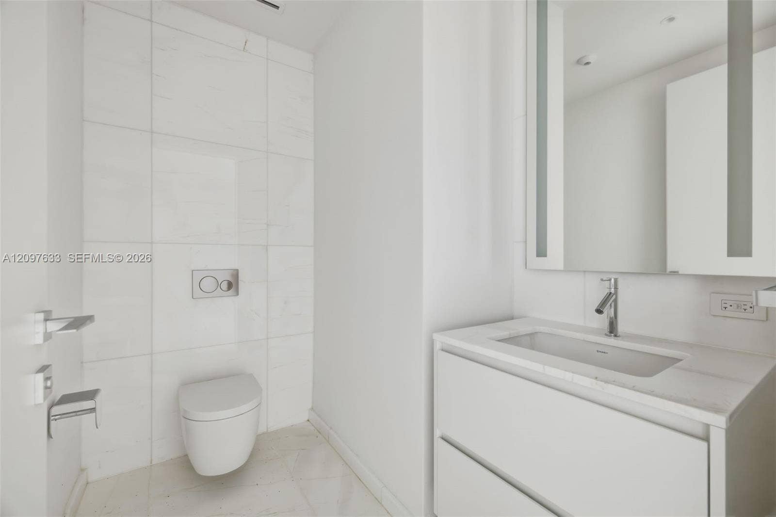 300 Biscayne Boulevard Way, #1709W, Miami, FL 33131 Photo 22