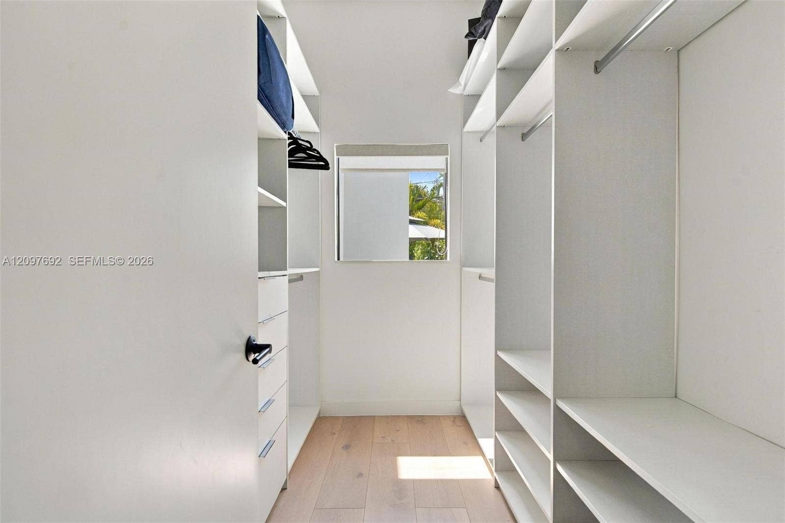 600 W 51st Street, Miami Beach, FL 33140 Photo 32