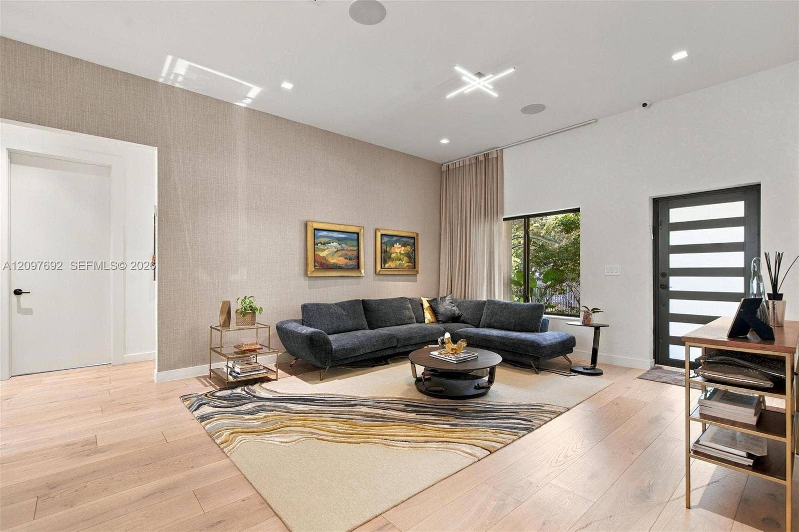 600 W 51st Street, Miami Beach, FL 33140 Photo 6