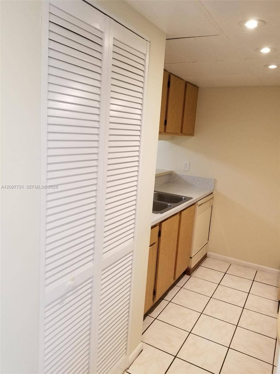 3232 NW 102nd Terrace, #205-F, Coral Springs, Coral Springs, FL 33065 Photo 3