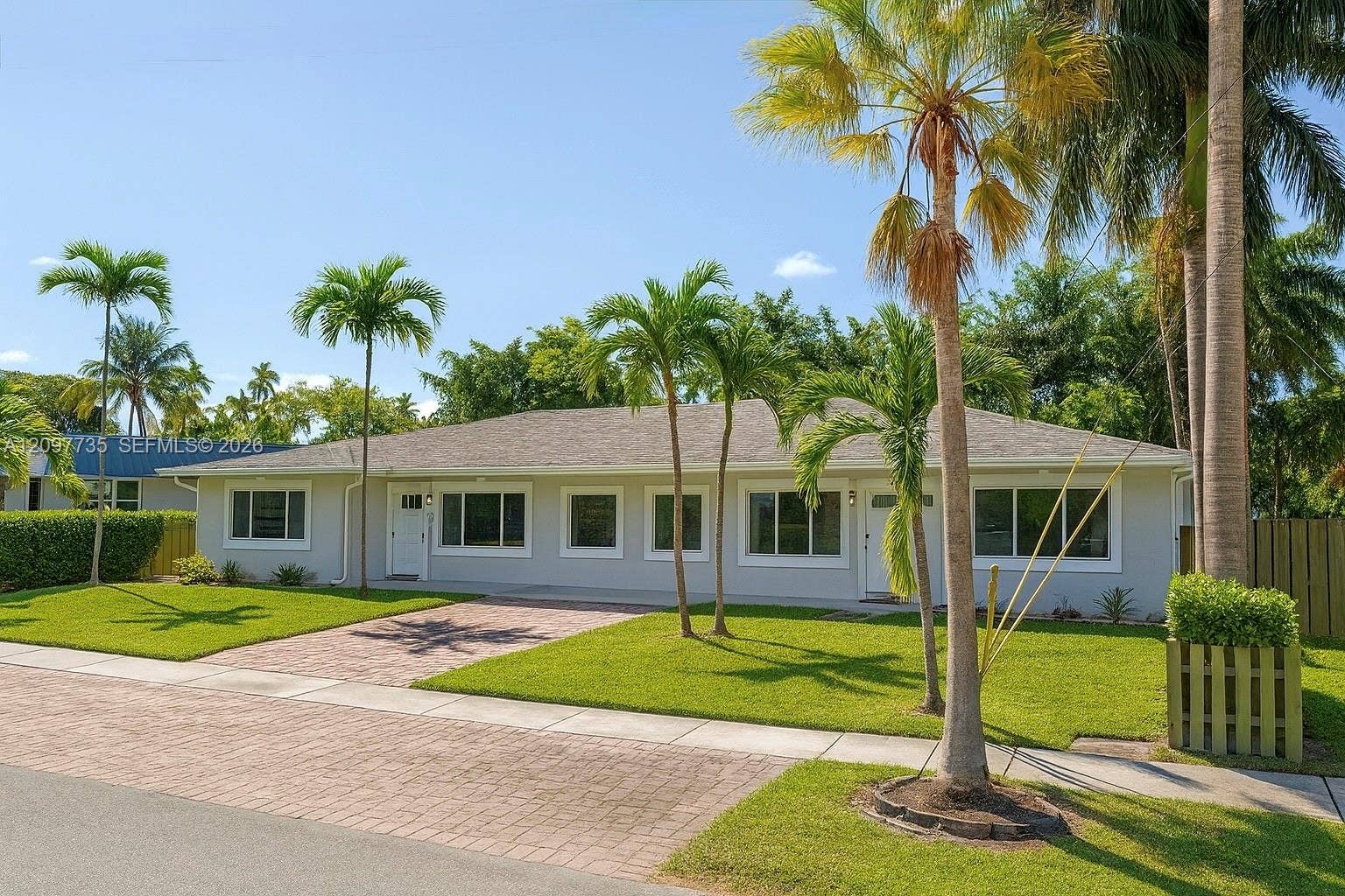 236-238 NE 1st Street, Dania Beach, FL 33004 Photo 1