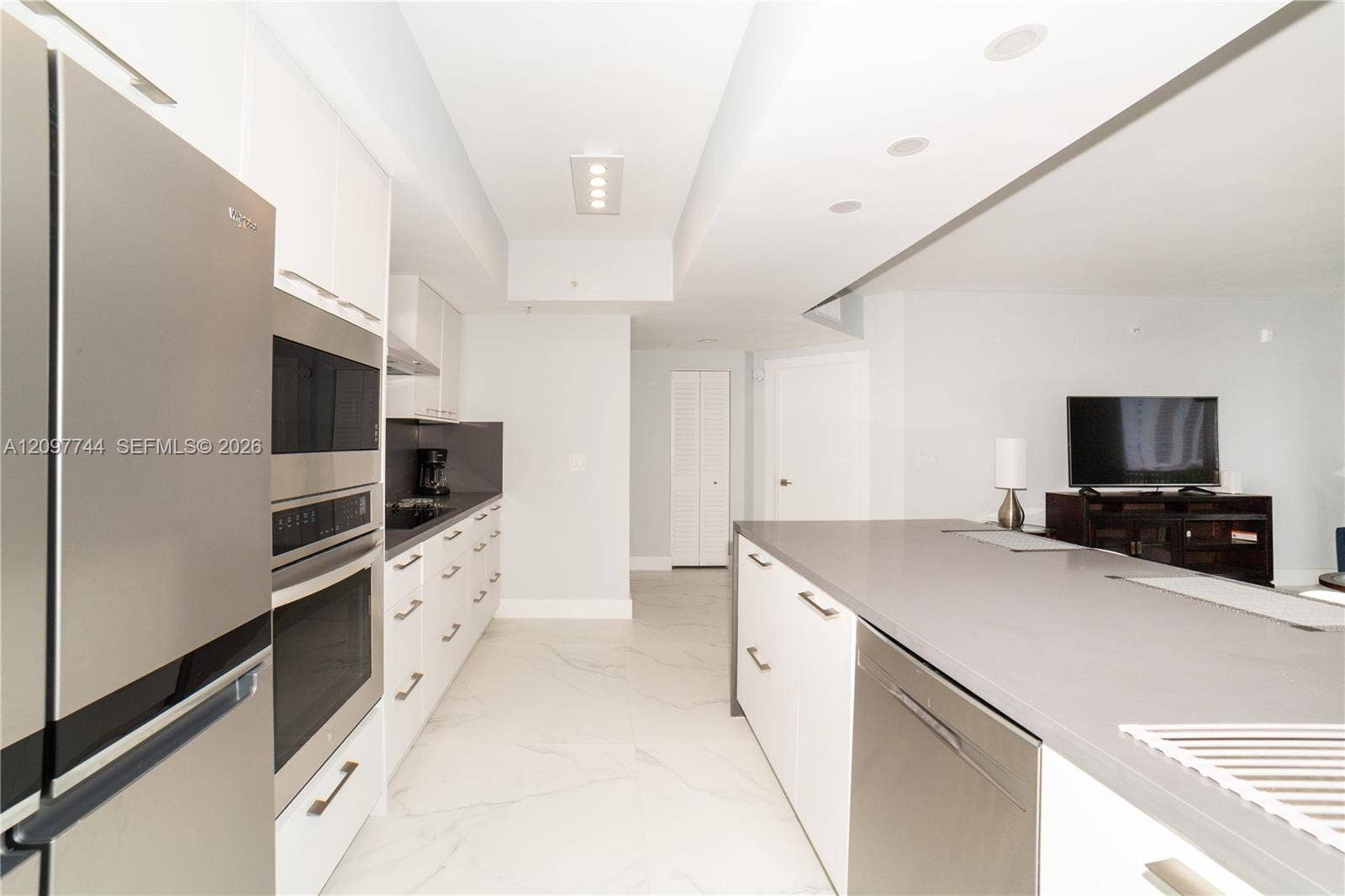 17145 N Bay Road, #4607, Sunny Isles Beach, FL 33160 Photo 19
