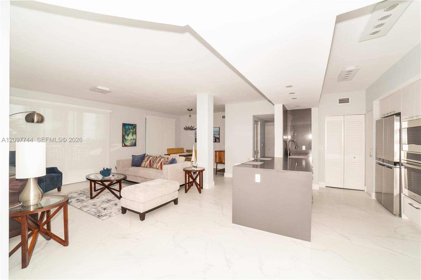 17145 N Bay Road, #4607, Sunny Isles Beach, FL 33160 Photo 2