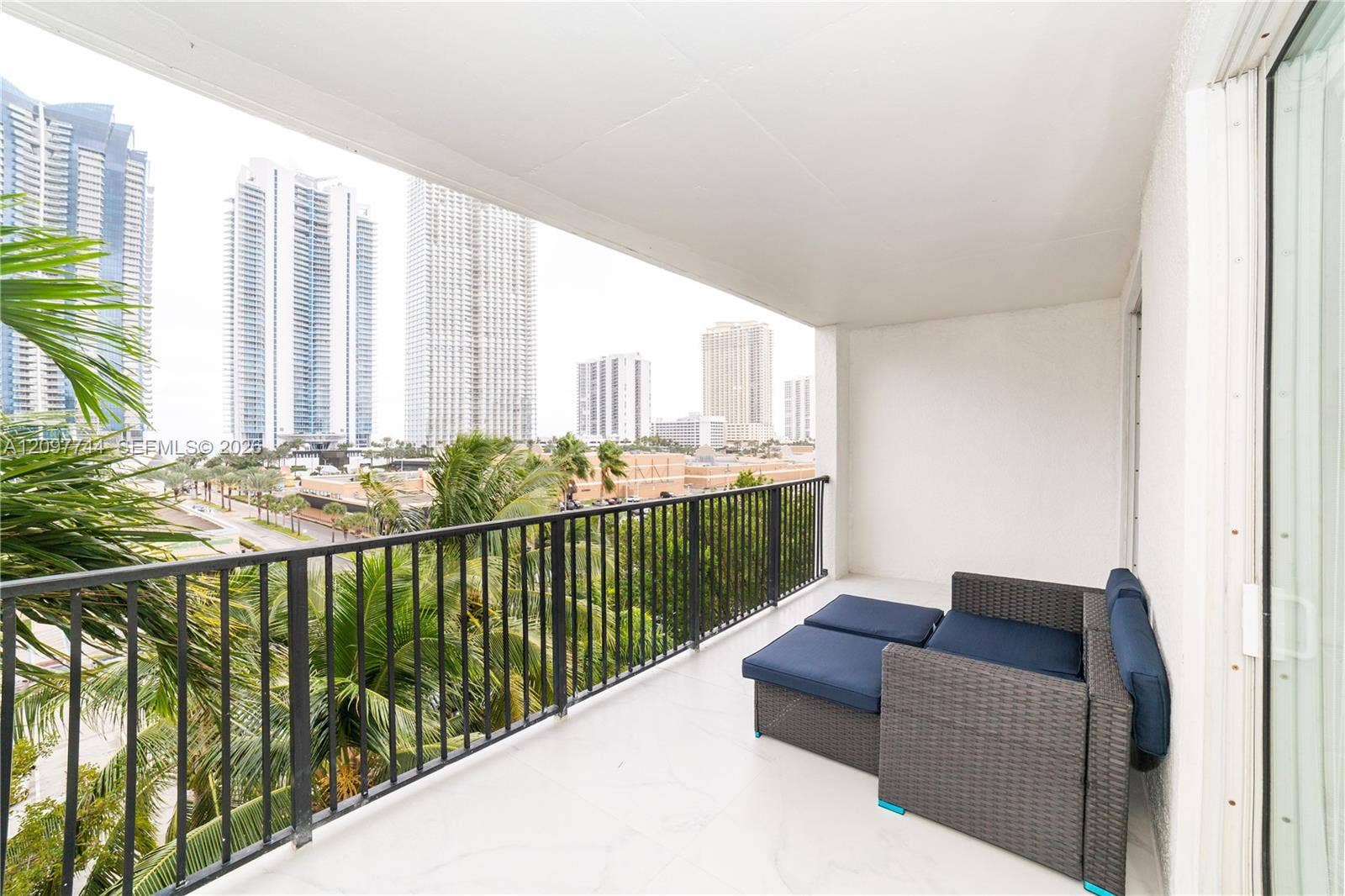 17145 N Bay Road, #4607, Sunny Isles Beach, FL 33160 Photo 48