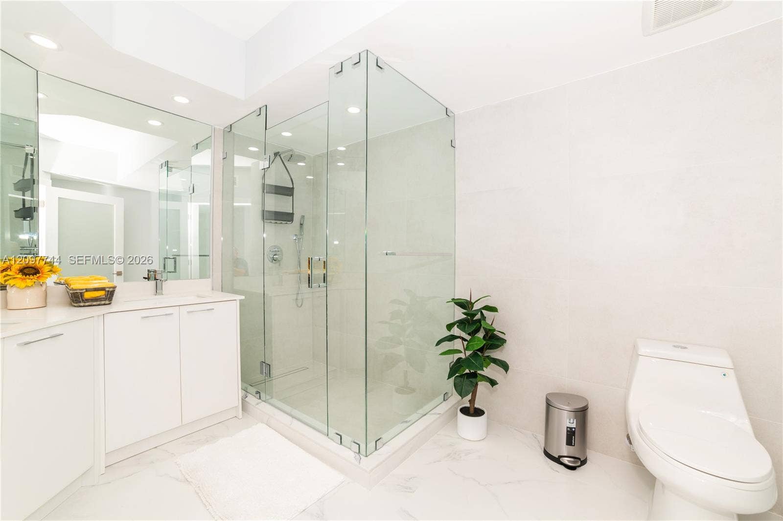 17145 N Bay Road, #4607, Sunny Isles Beach, FL 33160 Photo 31