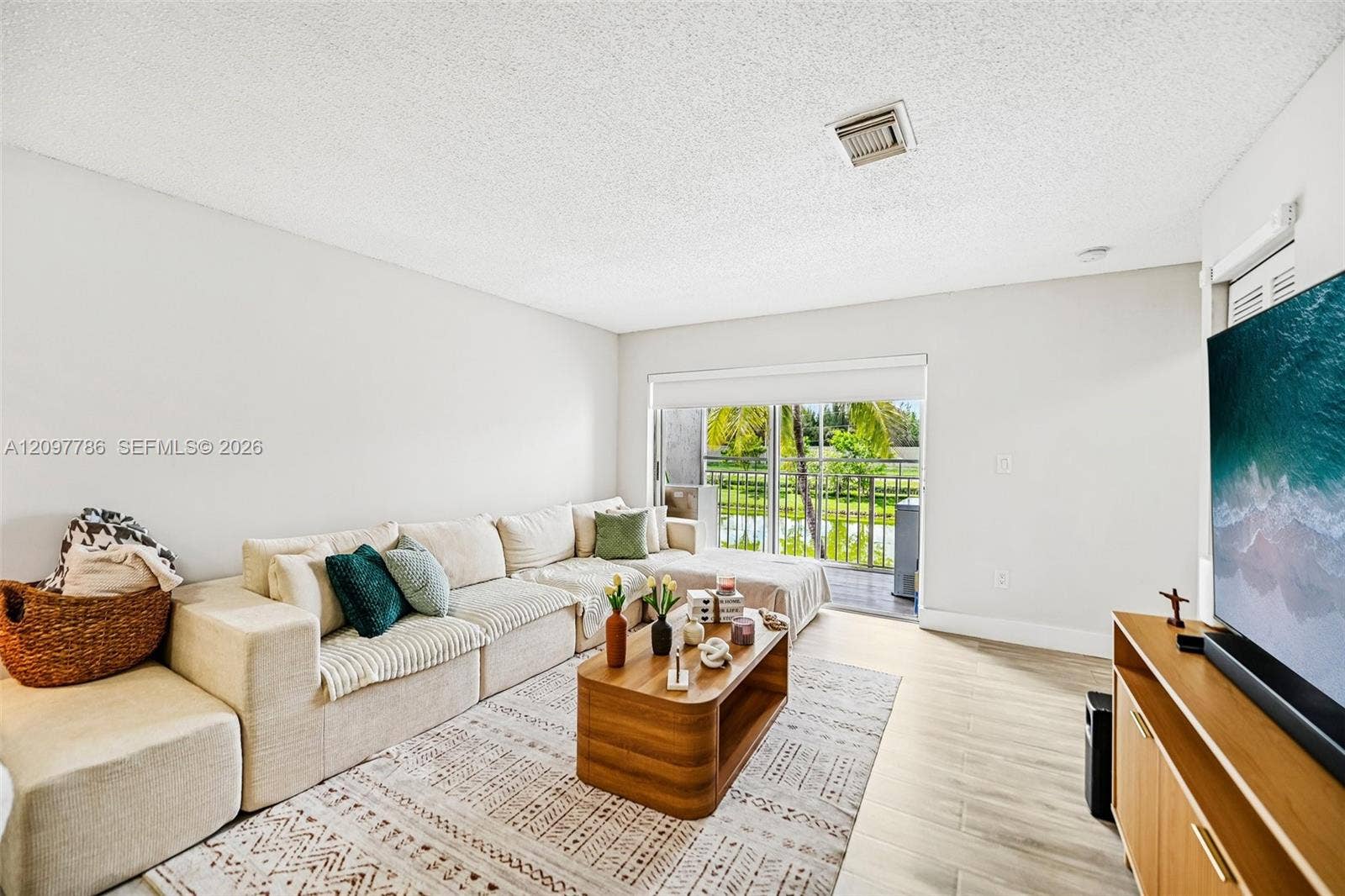 4736 NW 114th Avenue, #205, Doral, FL 33178 Photo 4