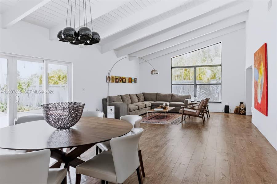 Property photo for 330 Glenridge Road, Key Biscayne, FL