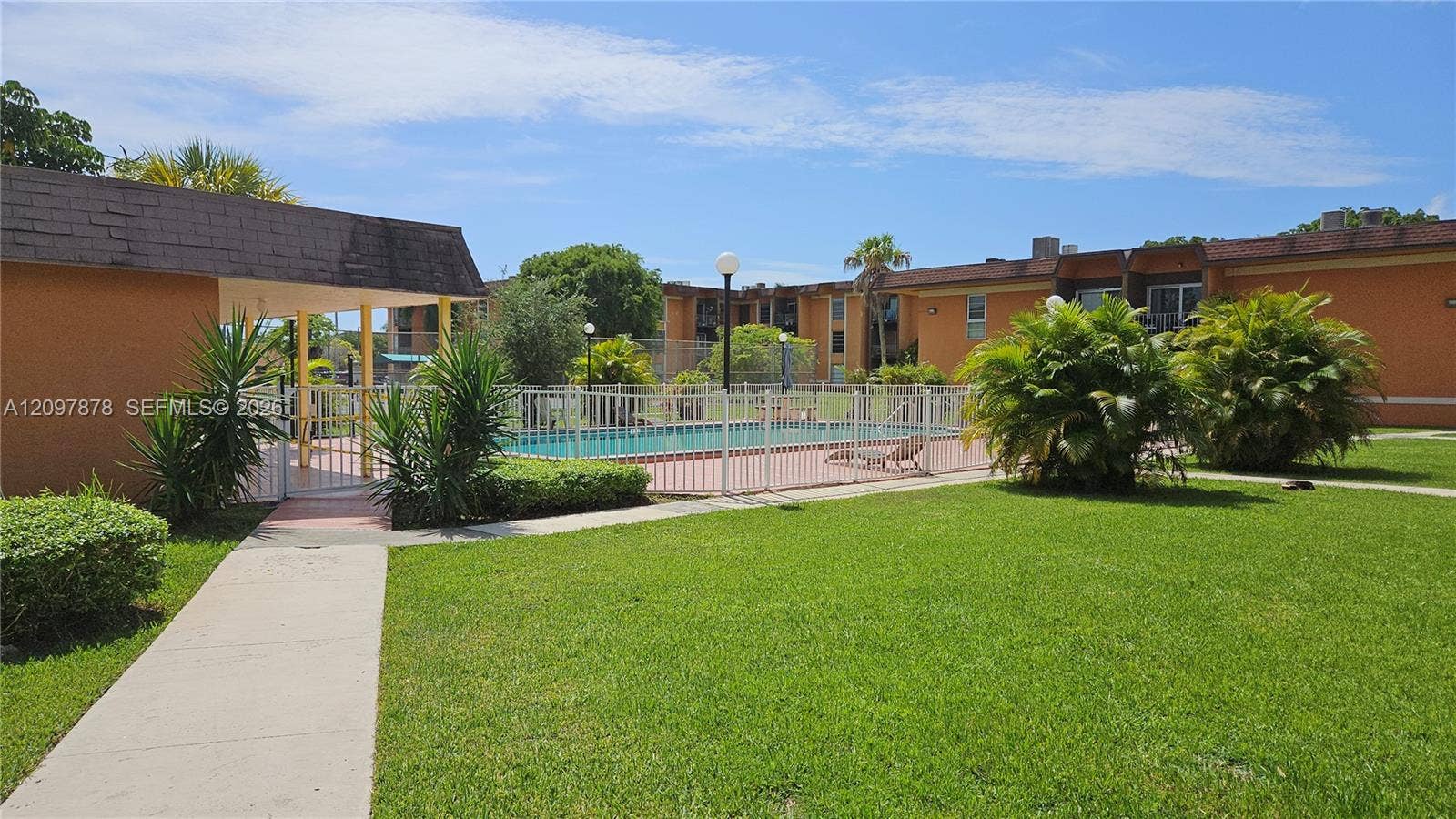 9477 SW 76th Street, #O2, Miami, Miami, FL 33173 Photo 8