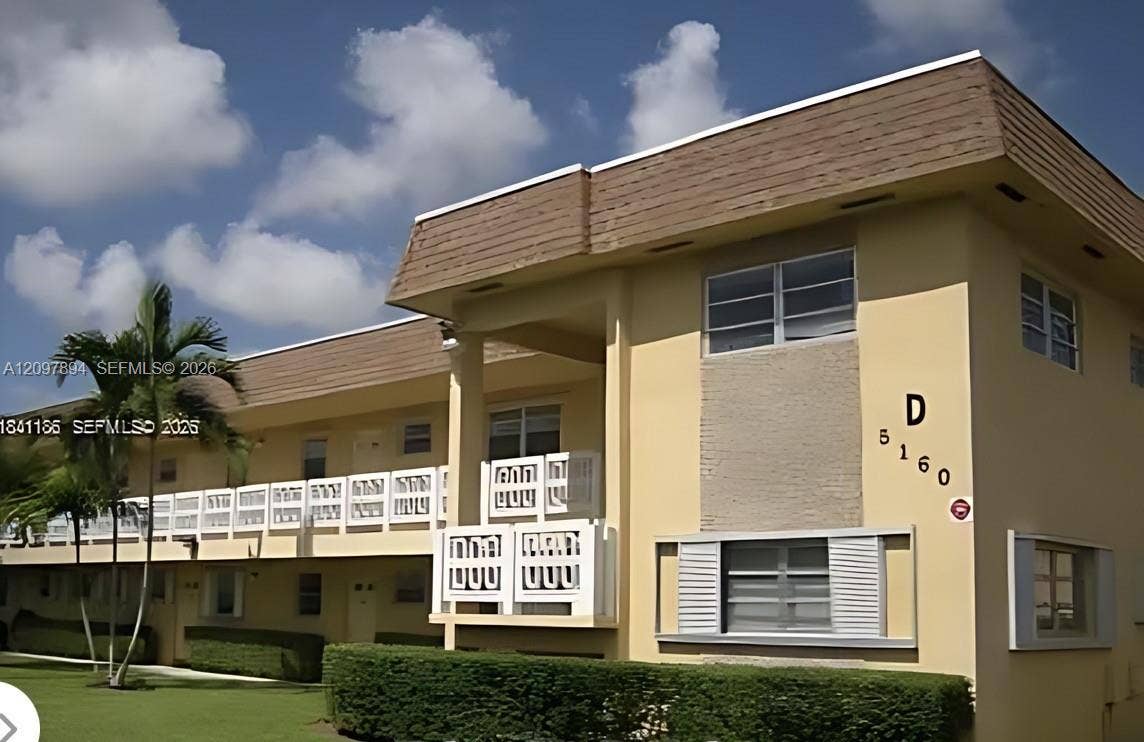 Building D NEW ROOF