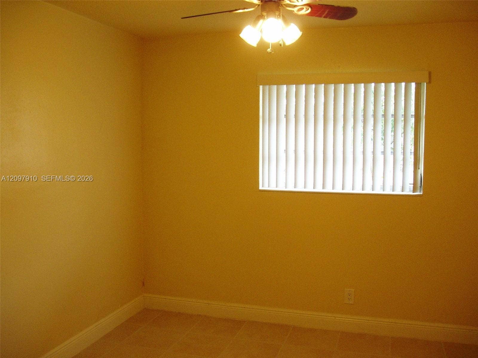 Hallandale Beach, FL 33009 Apt 1