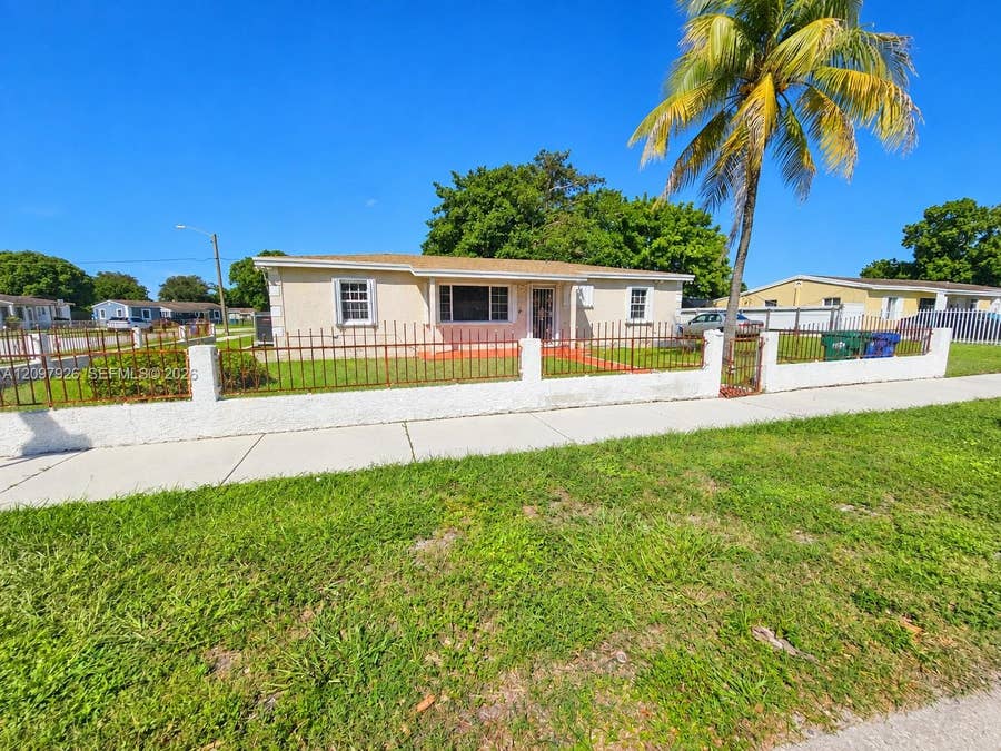 Property photo for 15600 NW 28th Court, Miami Gardens, FL