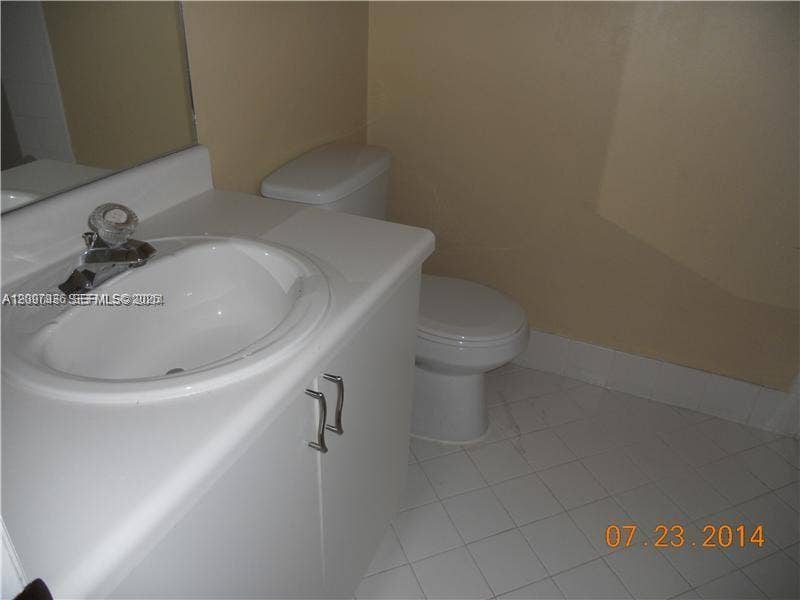 1487 SW 48th Terrace, Deerfield Beach, FL 33442 Photo 3